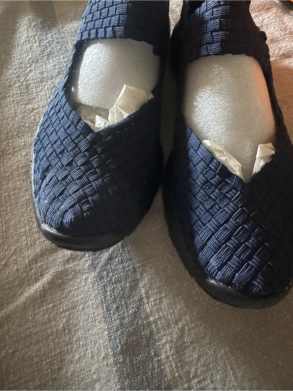 NIB Bernie Mev. Navy Woven Mary Jane Flats w/Elastic Strap SZ fits W 8